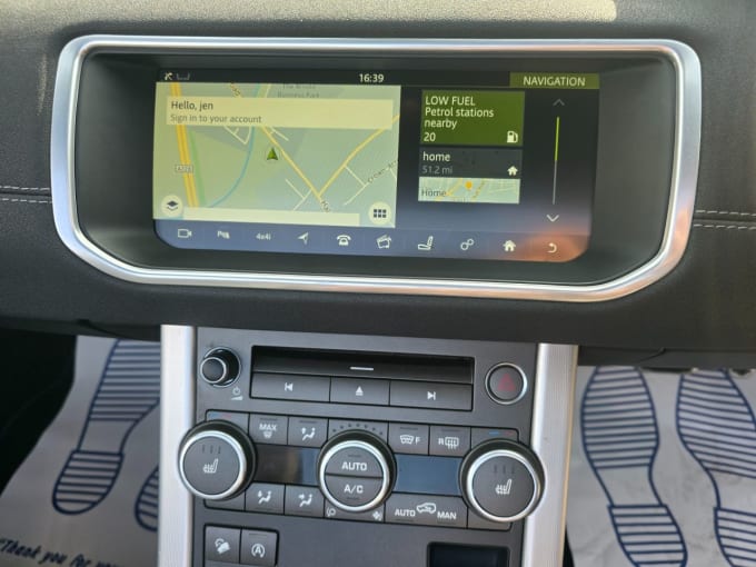 2025 Land Rover Range Rover Evoque