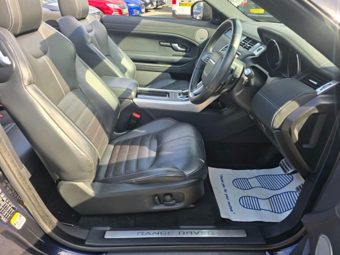 2025 Land Rover Range Rover Evoque