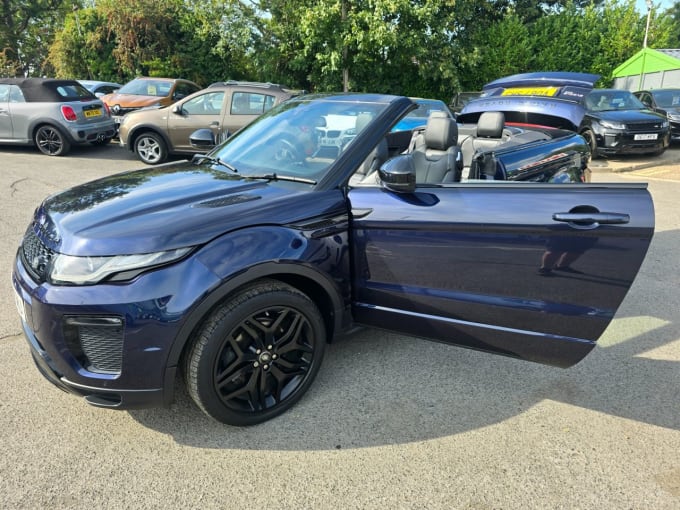 2025 Land Rover Range Rover Evoque