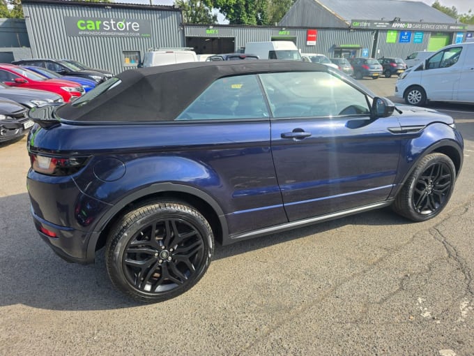 2025 Land Rover Range Rover Evoque