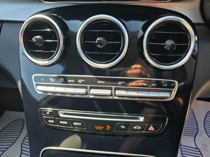 2025 Mercedes-benz C-class