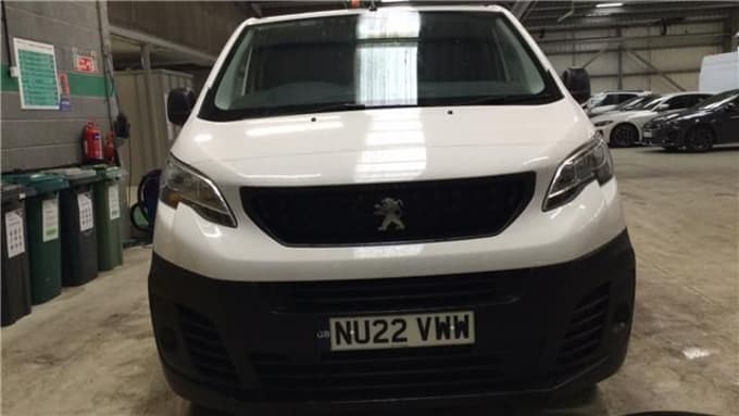 2025 Peugeot Expert
