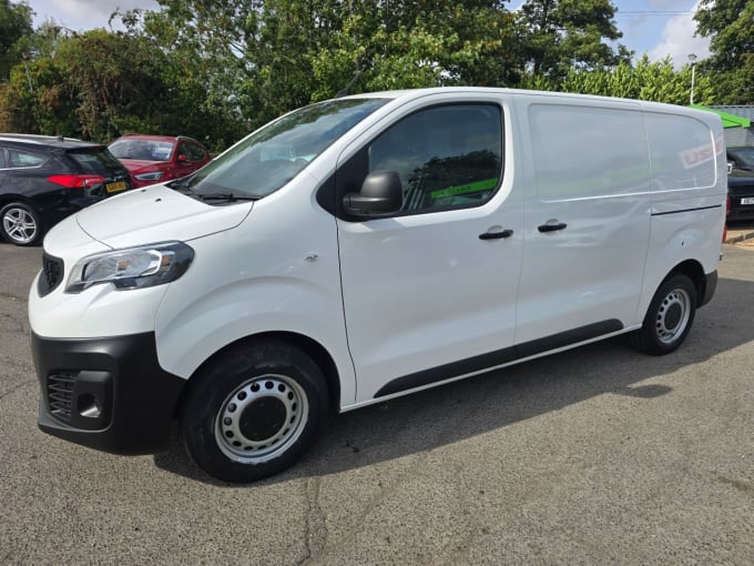 2025 Peugeot Expert