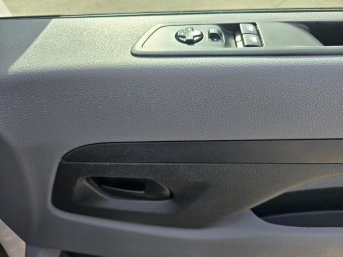 2025 Peugeot Expert