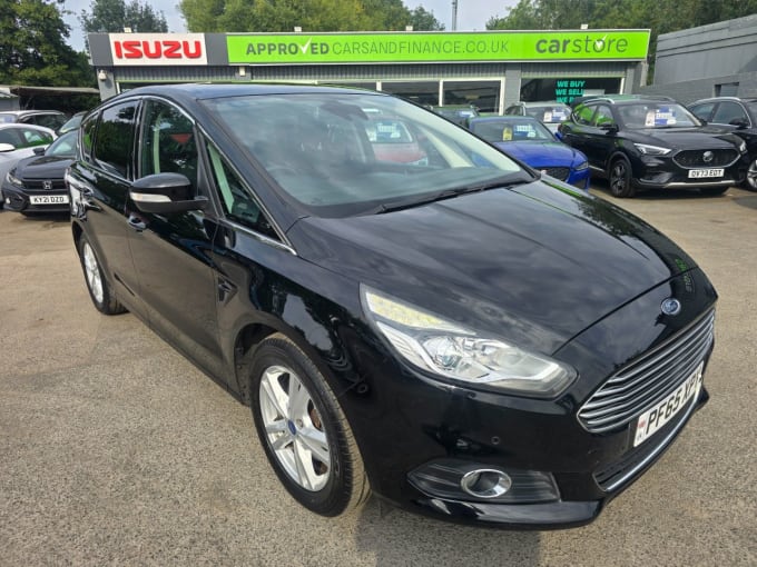 2025 Ford S-max