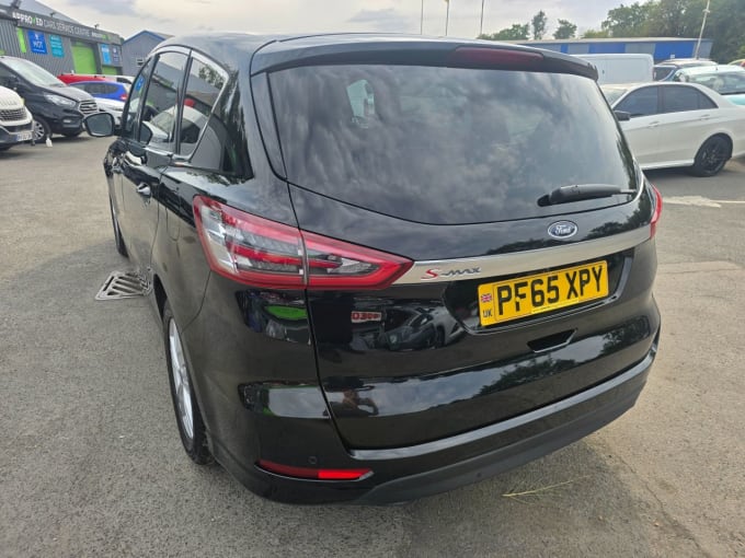 2025 Ford S-max