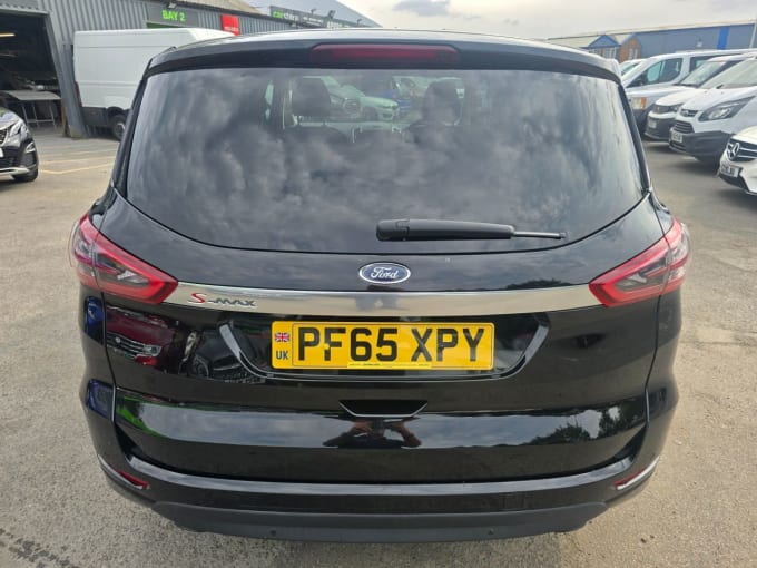 2025 Ford S-max