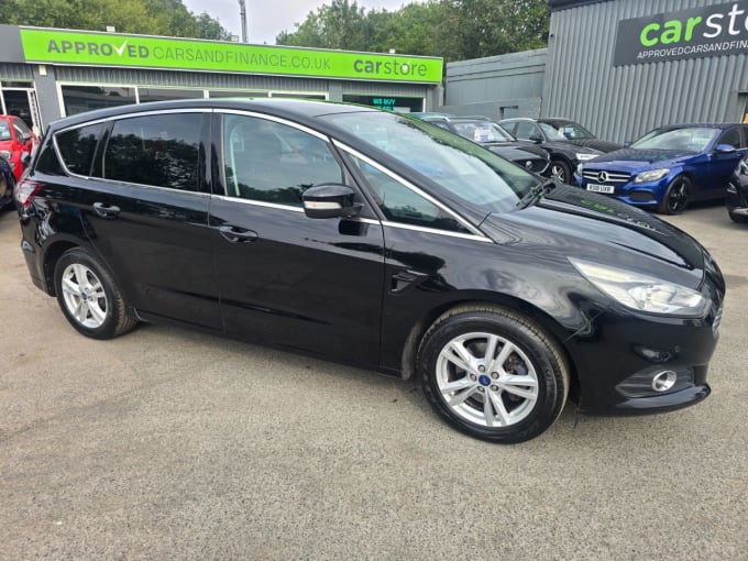 2025 Ford S-max