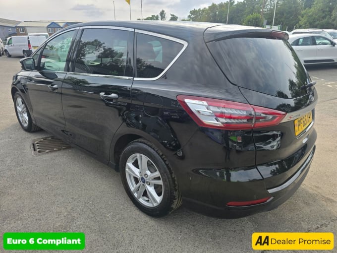 2025 Ford S-max