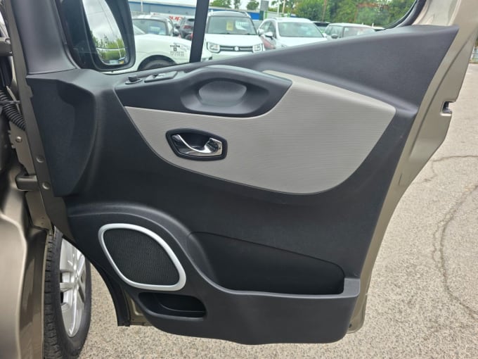 2025 Renault Trafic