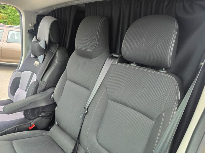 2025 Renault Trafic