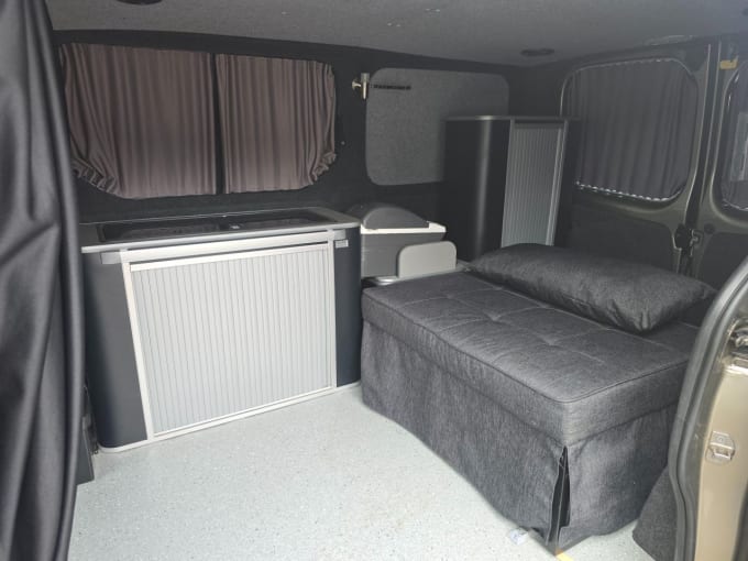 2025 Renault Trafic