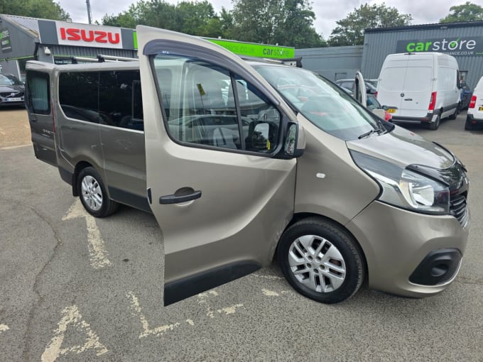2025 Renault Trafic