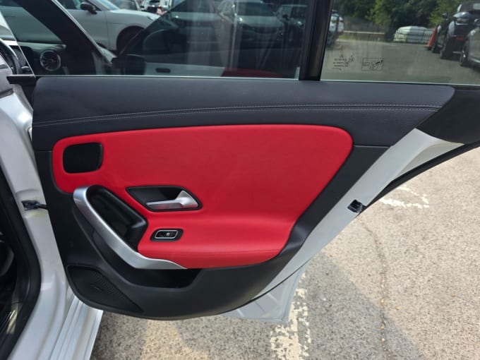 2025 Mercedes-benz Cla