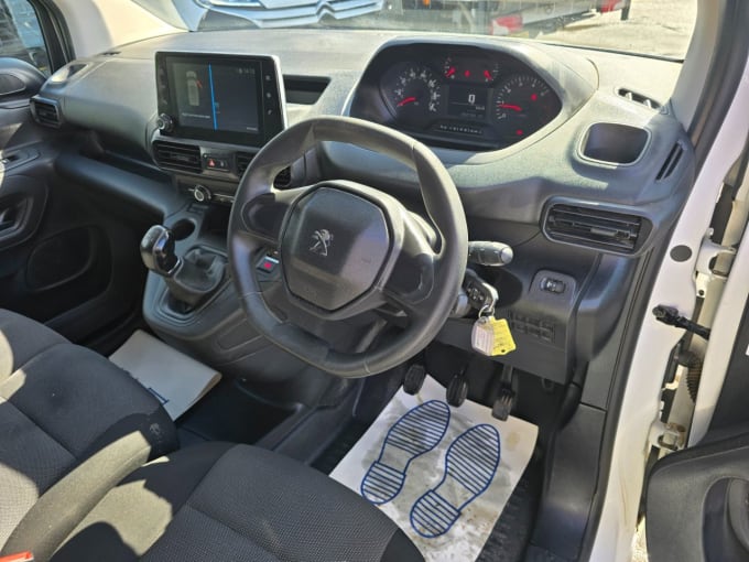 2021 Peugeot Partner