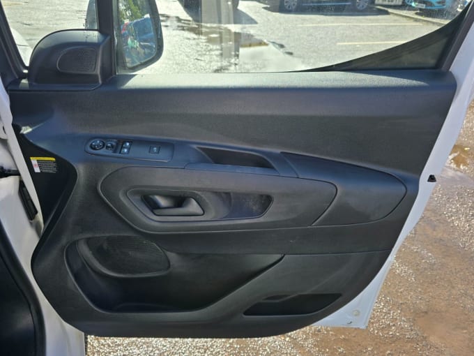 2021 Peugeot Partner