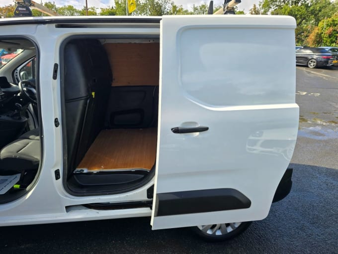 2021 Peugeot Partner