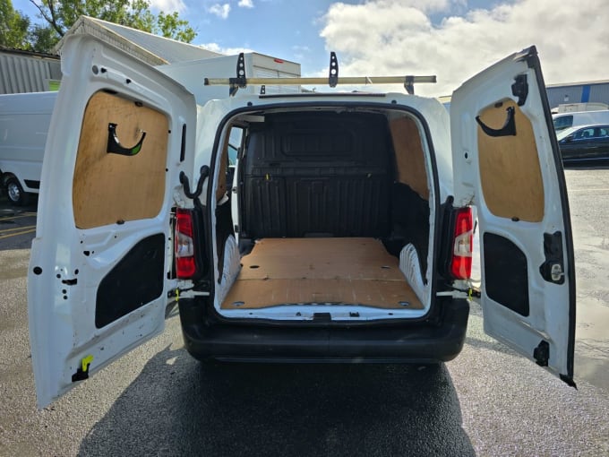 2021 Peugeot Partner