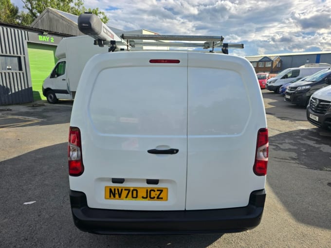 2021 Peugeot Partner