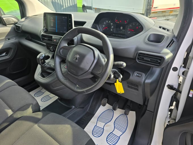2021 Peugeot Partner