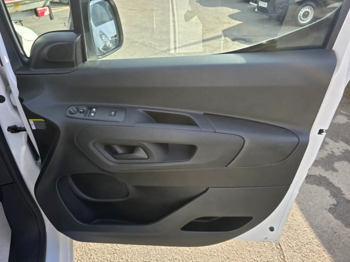 2021 Peugeot Partner