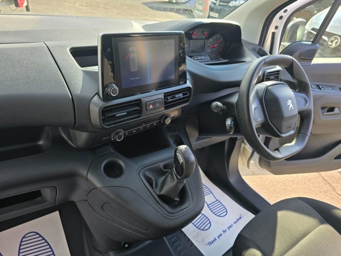 2021 Peugeot Partner