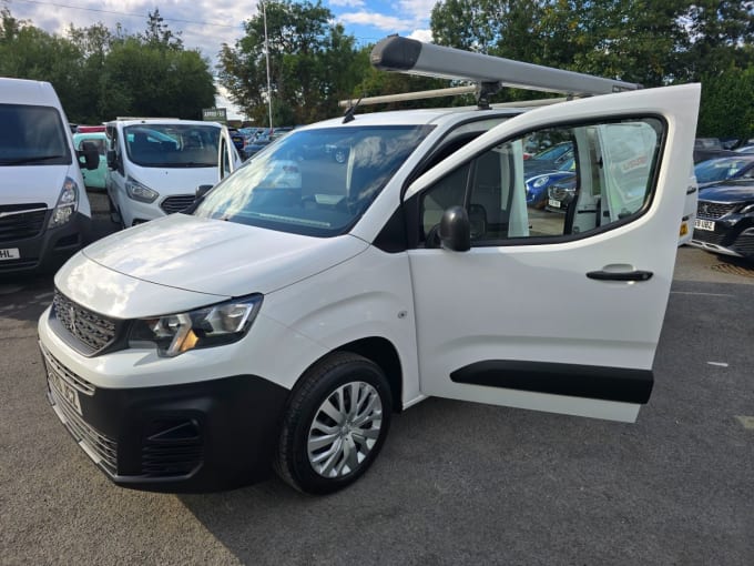 2021 Peugeot Partner