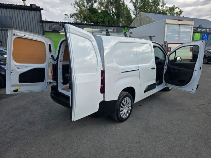2021 Peugeot Partner