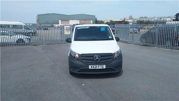 2025 Mercedes-benz Vito