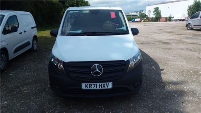 2025 Mercedes-benz Vito