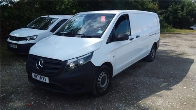 2025 Mercedes-benz Vito