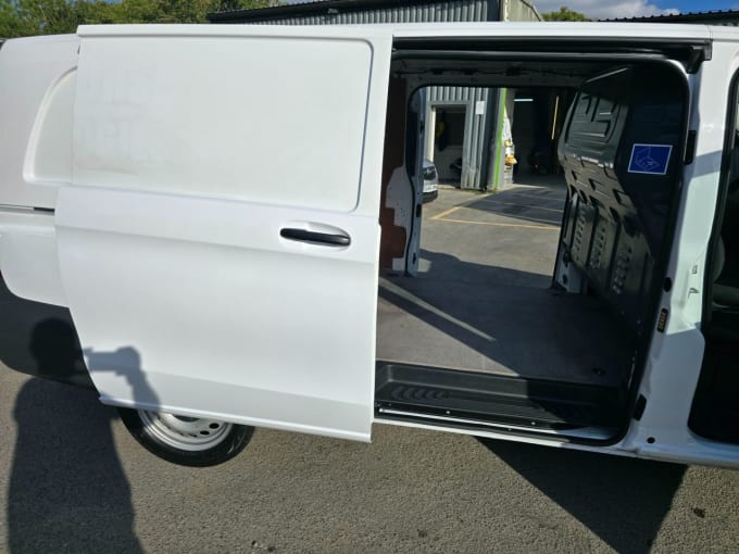 2021 Mercedes-benz Vito