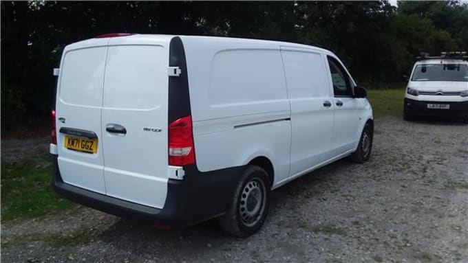 2025 Mercedes-benz Vito