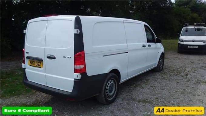 2025 Mercedes-benz Vito