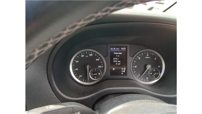 2025 Mercedes-benz Vito