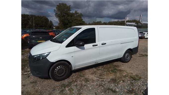 2025 Mercedes-benz Vito
