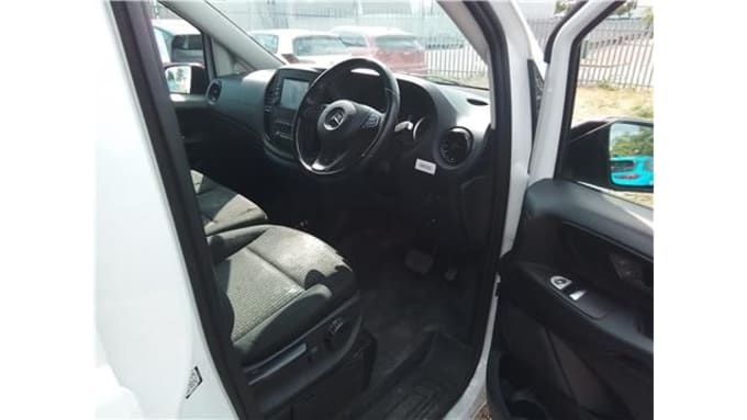 2025 Mercedes-benz Vito