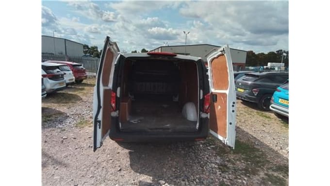 2025 Mercedes-benz Vito