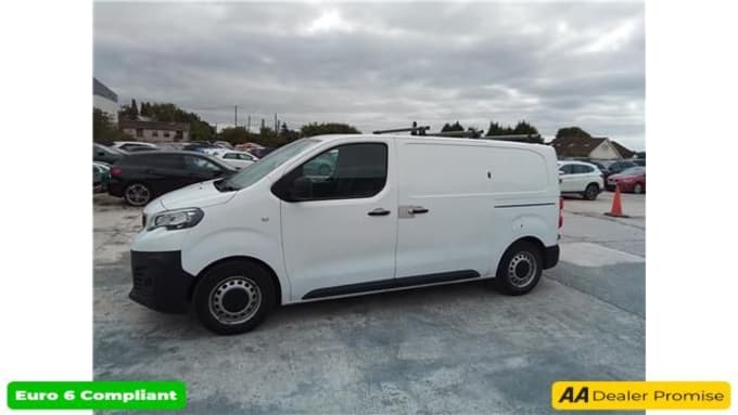 2025 Peugeot Expert