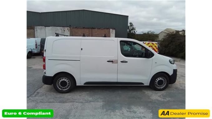 2025 Peugeot Expert