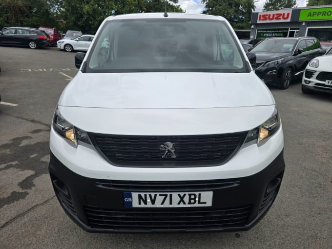 2022 Peugeot Partner
