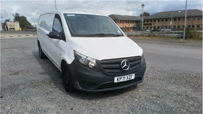 2025 Mercedes-benz Vito