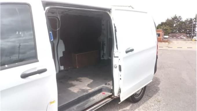2025 Mercedes-benz Vito