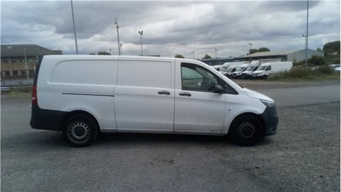 2025 Mercedes-benz Vito