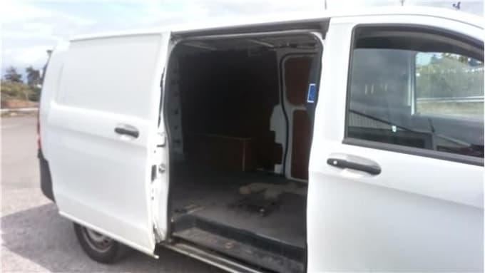 2025 Mercedes-benz Vito