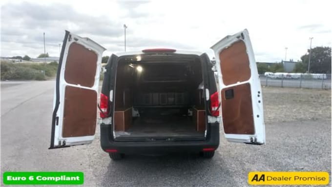 2025 Mercedes-benz Vito