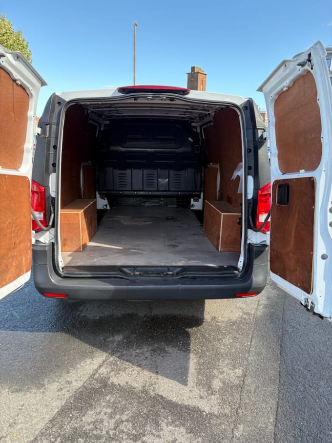 2021 Mercedes-benz Vito