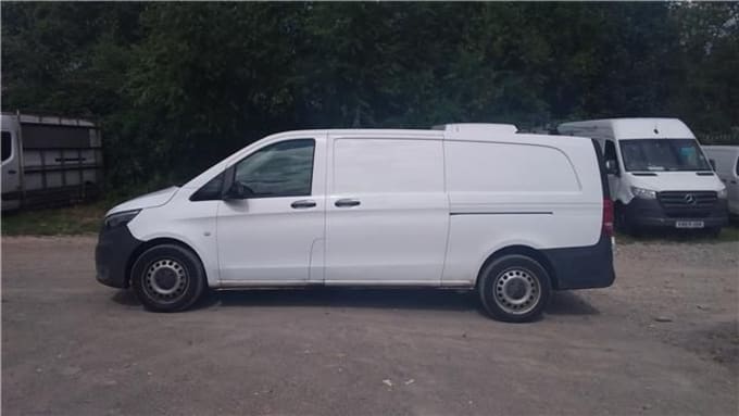2021 Mercedes-benz Vito