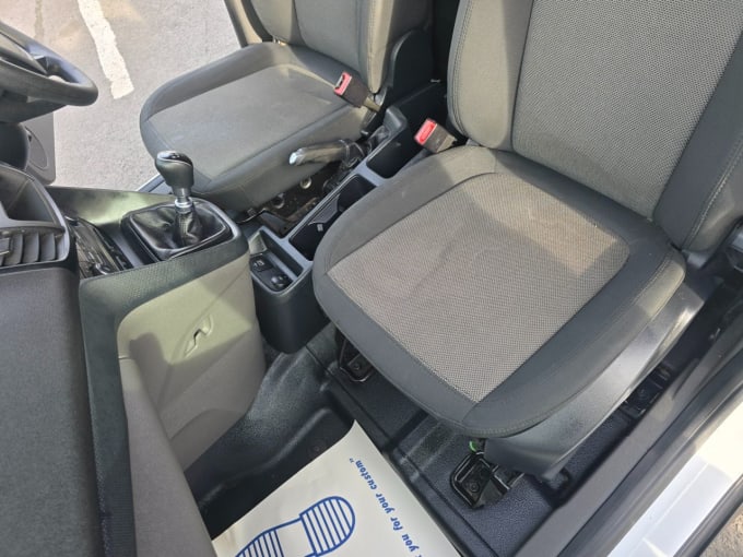 2025 Ford Transit Connect