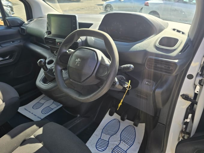 2020 Peugeot Partner